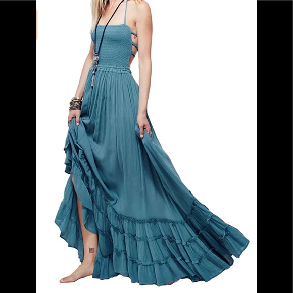 Dresses & Skirts - Boho teal backless dress